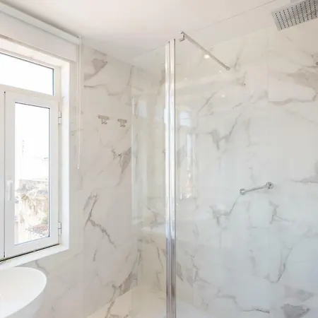 Alfama Vintage W/ Riverview - By Lu Holidays *