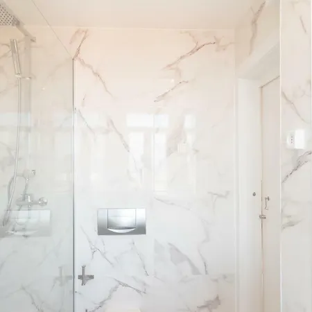 Daire Alfama Vintage W/ Riverview - By Lu Holidays Lisboa